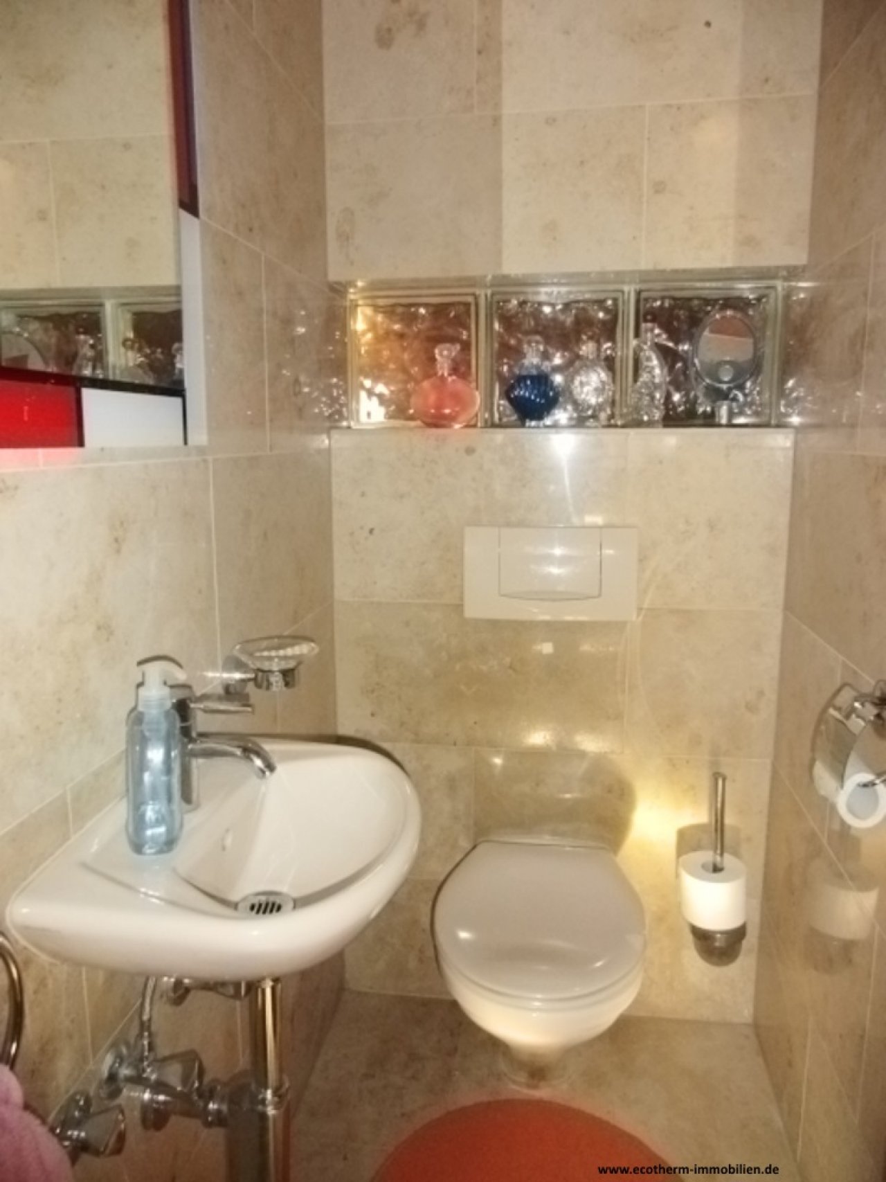 Großzügiges 2FH auf großem Grundstück in Schutterwald-Langhurst (ZFH, Studer) — Gäste WC