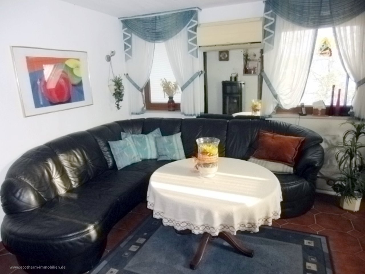 Großzügiges 2FH auf großem Grundstück in Schutterwald-Langhurst (ZFH, Studer) — Wohnzimmer