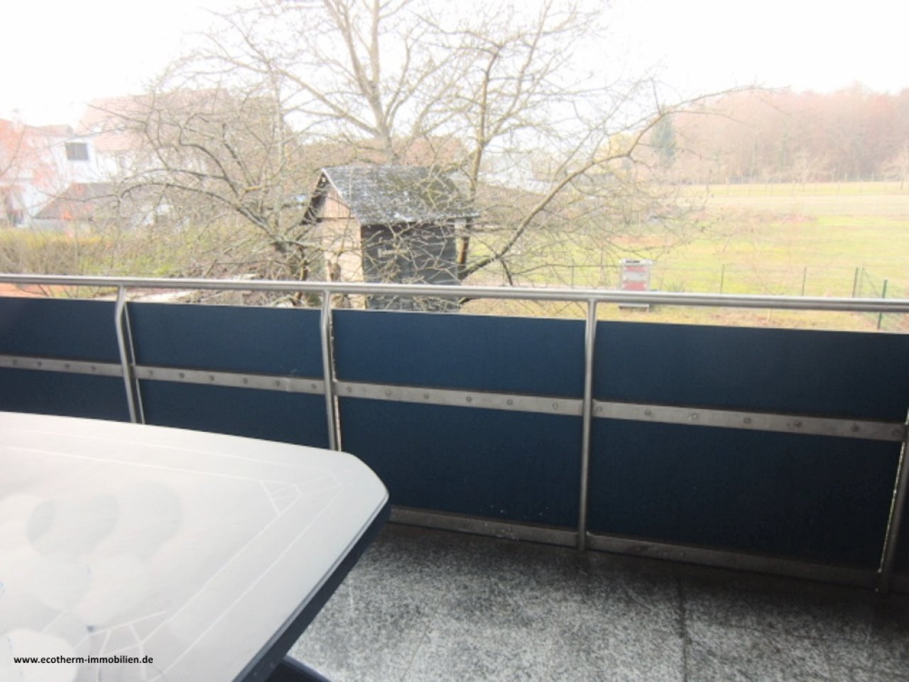 Großzügiges 2FH auf großem Grundstück in Schutterwald-Langhurst (ZFH, Studer) — Balkon zum Garten