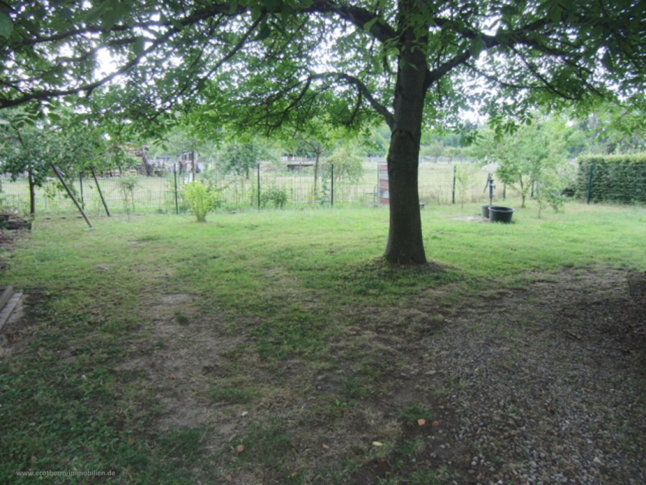 Großzügiges 2FH auf großem Grundstück in Schutterwald-Langhurst (ZFH, Studer) — Garten
