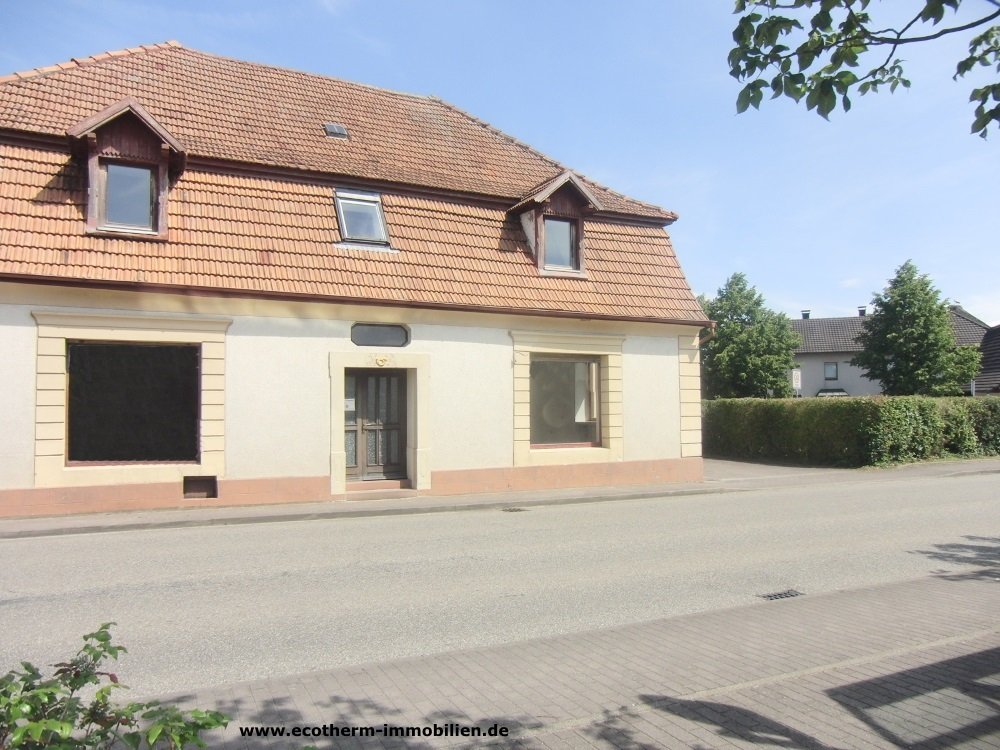 Romantisches Ein-/Zweifamilienhaus in Rheinmünster