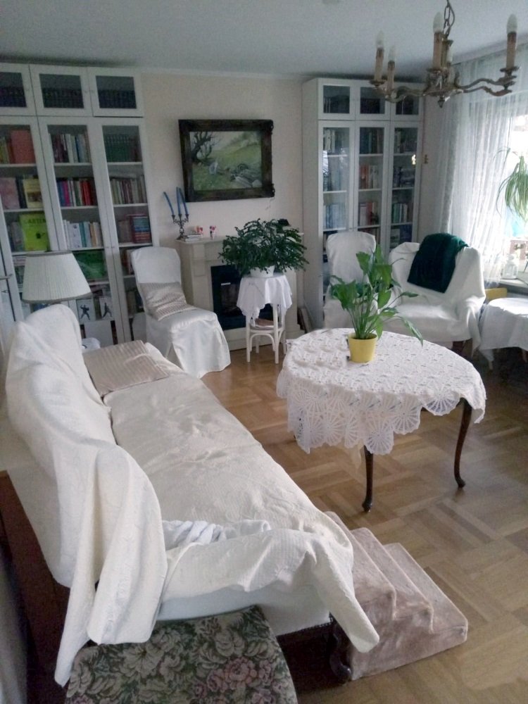 Attraktives Zweifamilienhaus in Achern-Großweier (ZFH, Simic) — Wohnzimmer, EG
