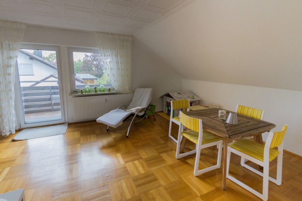 Attraktives Zweifamilienhaus in Achern-Großweier (ZFH, Simic) — Esszimmer, OG