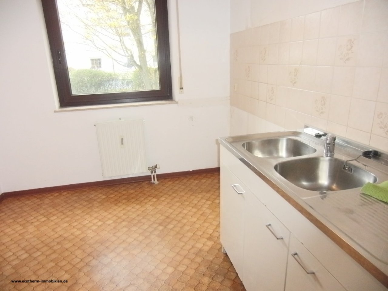 Großzügige 2 1/2-Zimmer-Wohnung in Bühl (ETW, Schray-Moser) — Küche