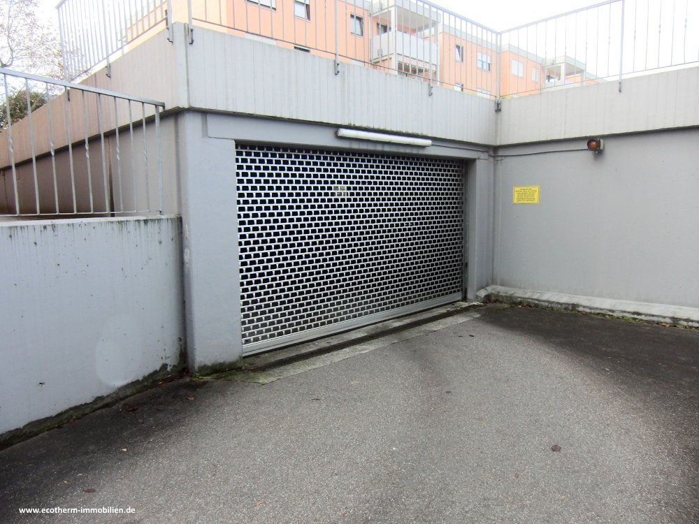 Großzügige 2 1/2-Zimmer-Wohnung in Bühl (ETW, Schray-Moser) — Tiefgarage