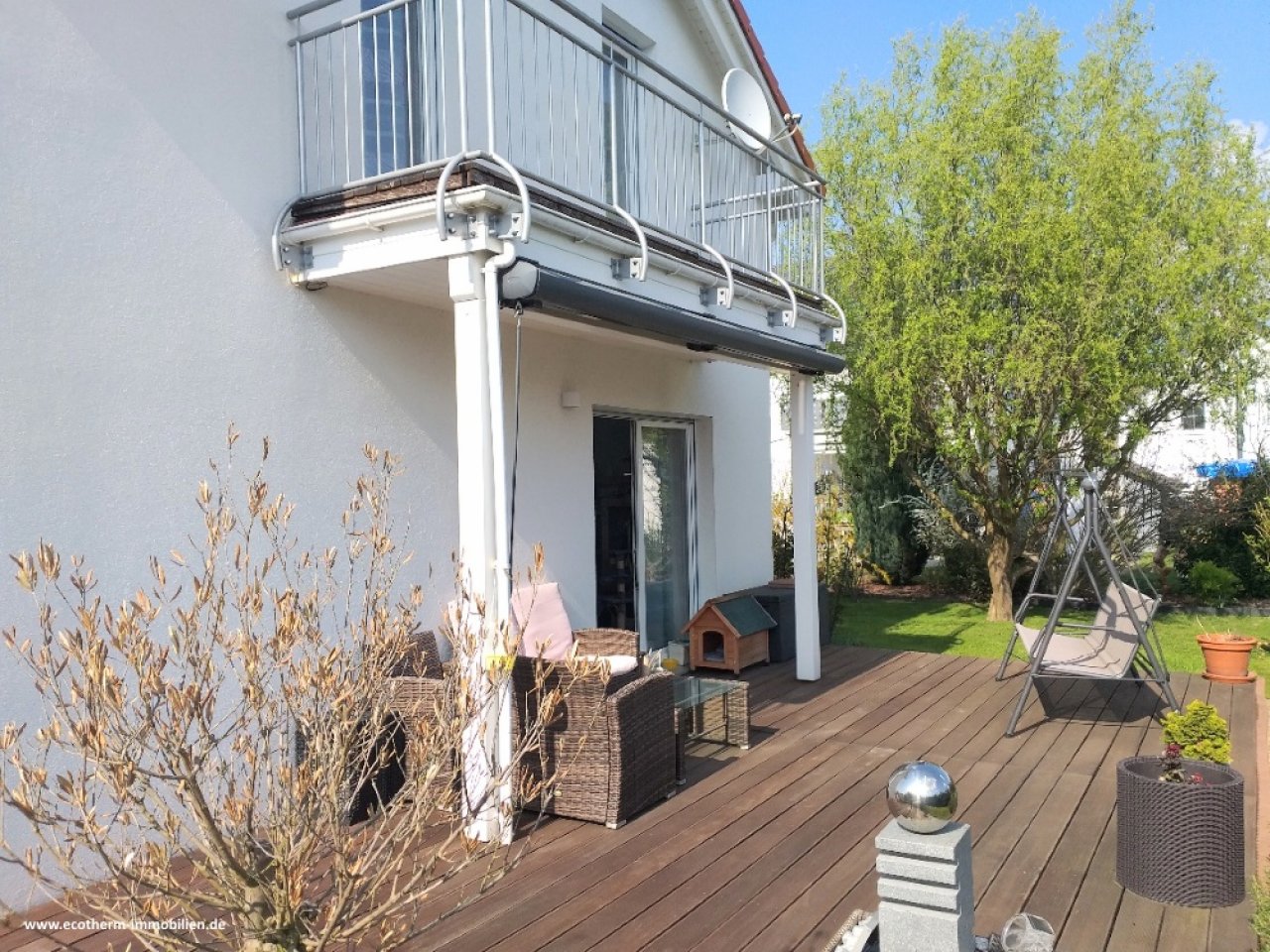 Modernes, neuwertiges EFH in Achern-Ortsteil (EFH, Hahn) — Süd Terrasse