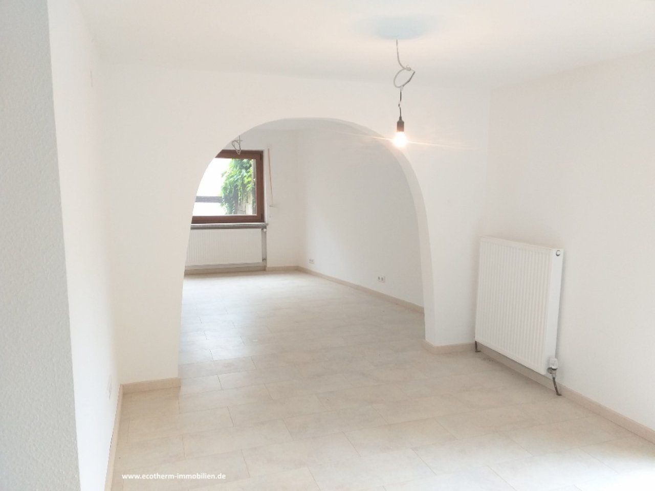 Ein- bis Zweifamilienhaus mit beeindruckend großem Grundstück in Bühl-Neusatz (EZFH, Ecotherm)