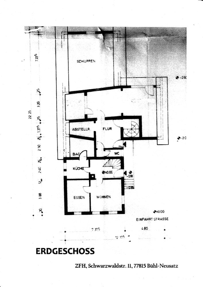 Ein- bis Zweifamilienhaus mit beeindruckend großem Grundstück in Bühl-Neusatz (EZFH, Ecotherm) — Grundriss, EG