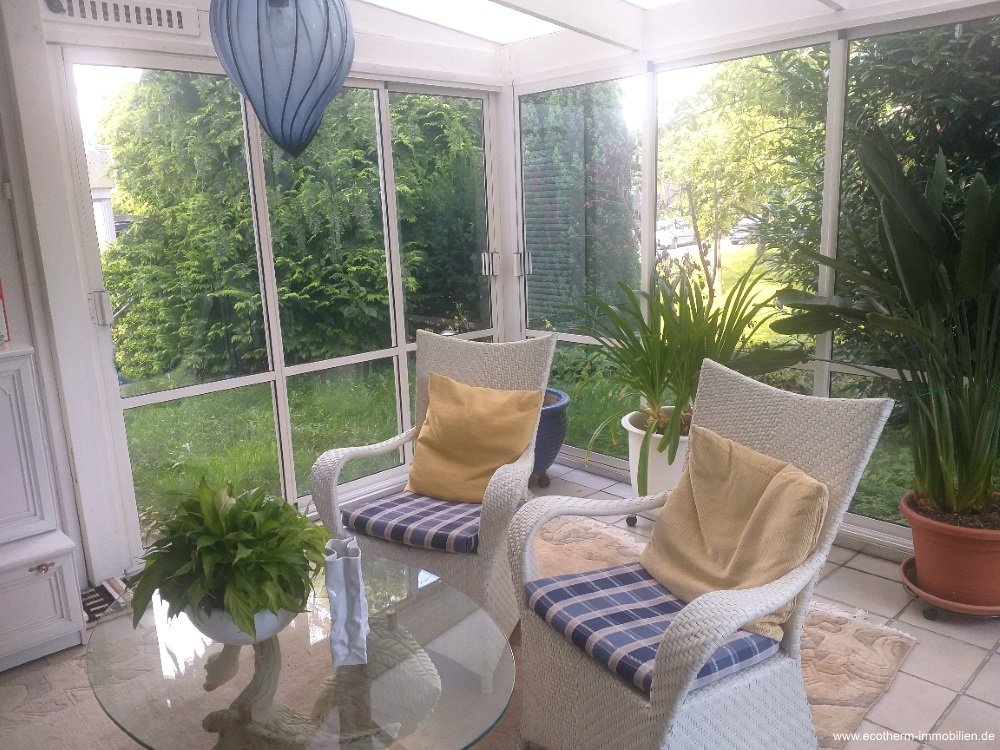 Großzügiges Einfamilienhaus im Neubaugebiet (EFH, Jakubczyk) — Wintergarten