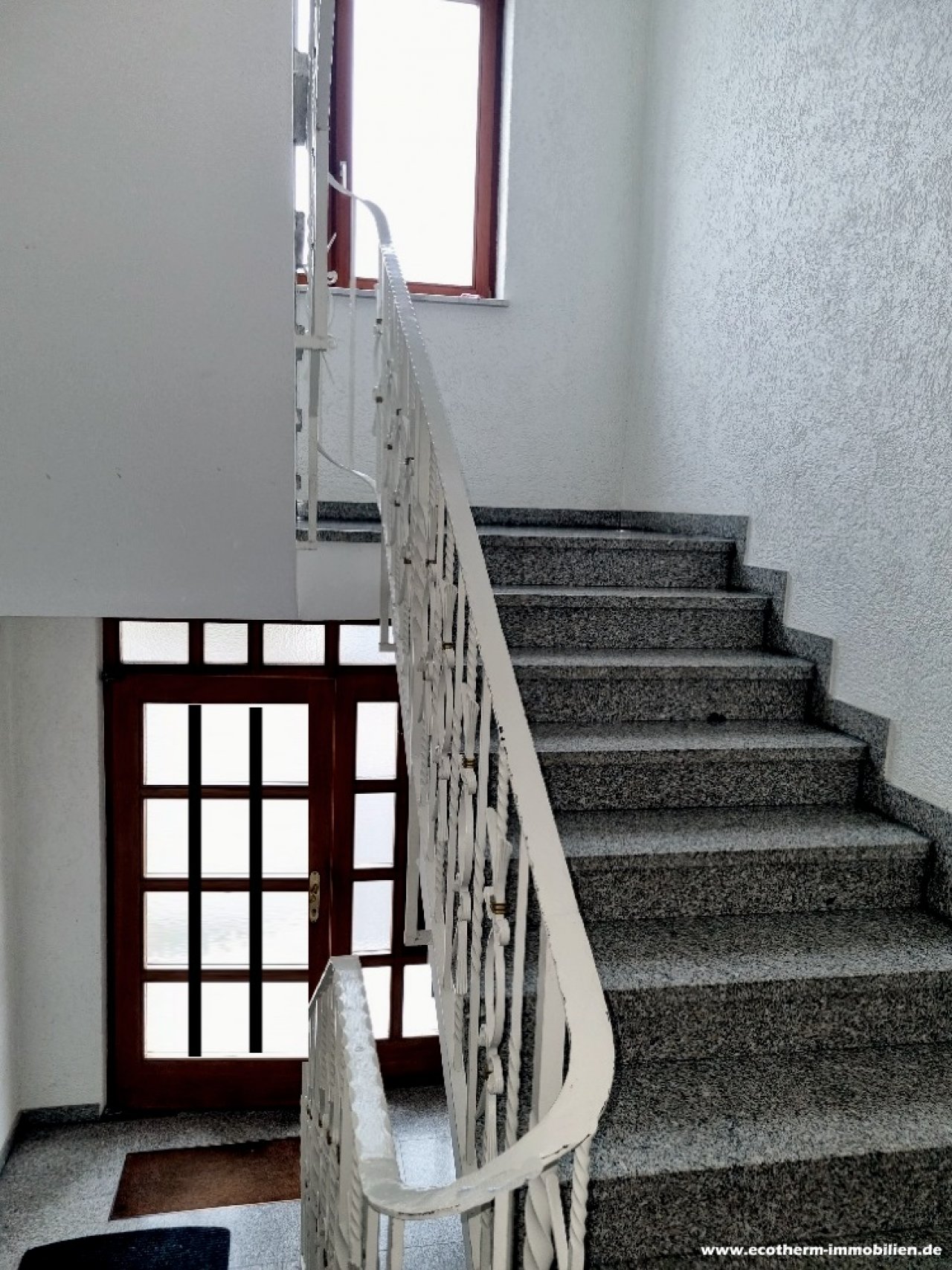 Elegante 2-Zimmer-Wohnung in ruhiger Wohnlage, Willstätt, OT (ETW, Herr)