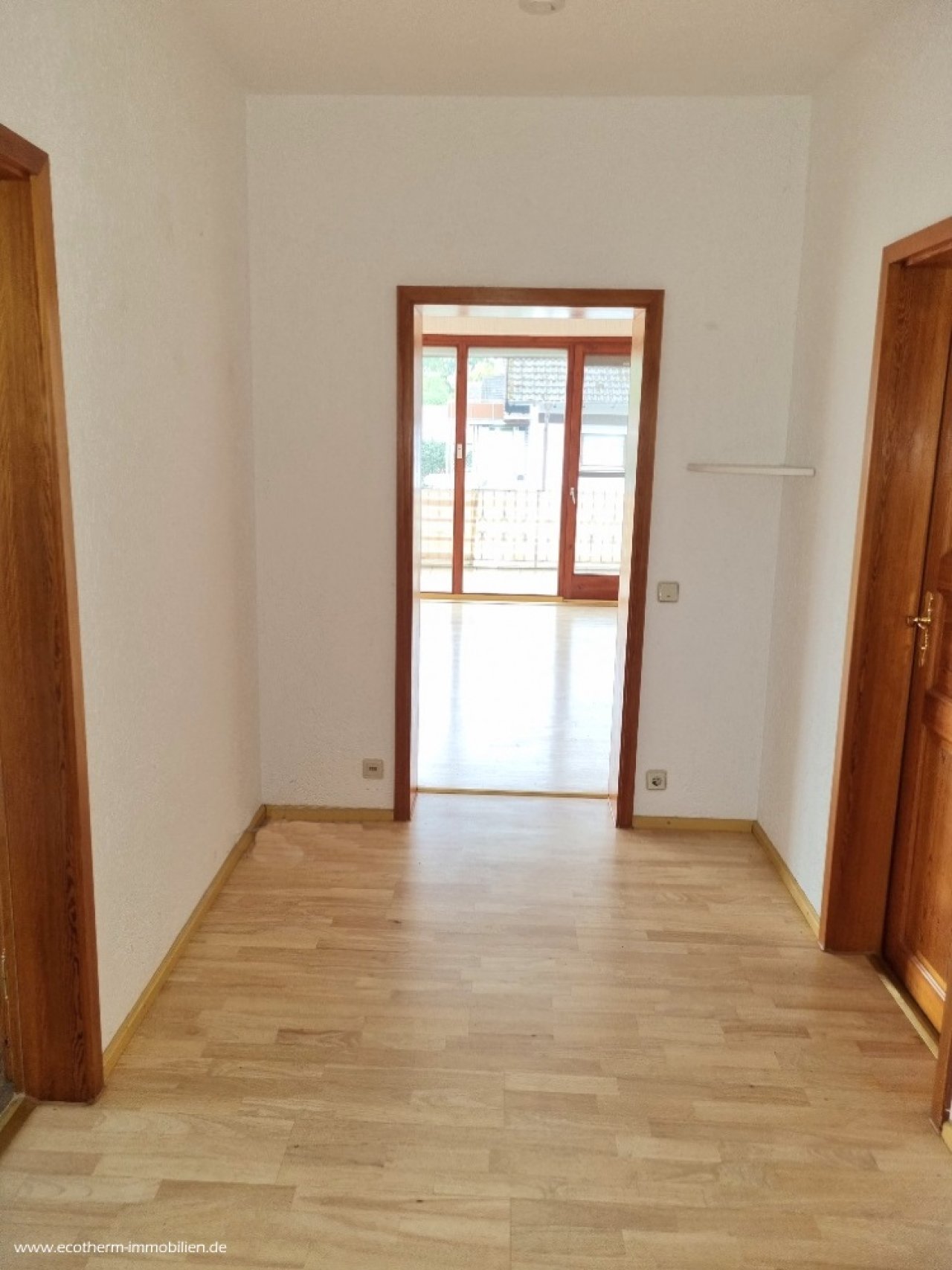 Elegante 2-Zimmer-Wohnung in ruhiger Wohnlage, Willstätt, OT (ETW, Herr)