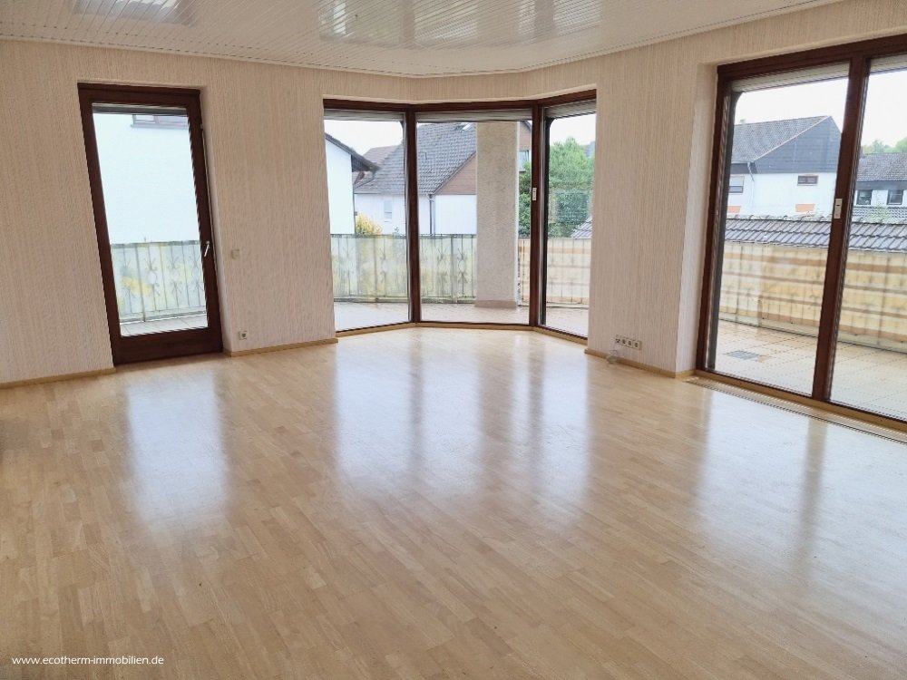 Elegante 2-Zimmer-Wohnung in ruhiger Wohnlage, Willstätt, OT (ETW, Herr)