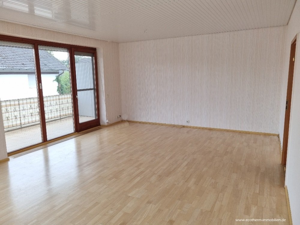 Elegante 2-Zimmer-Wohnung in ruhiger Wohnlage, Willstätt, OT (ETW, Herr)