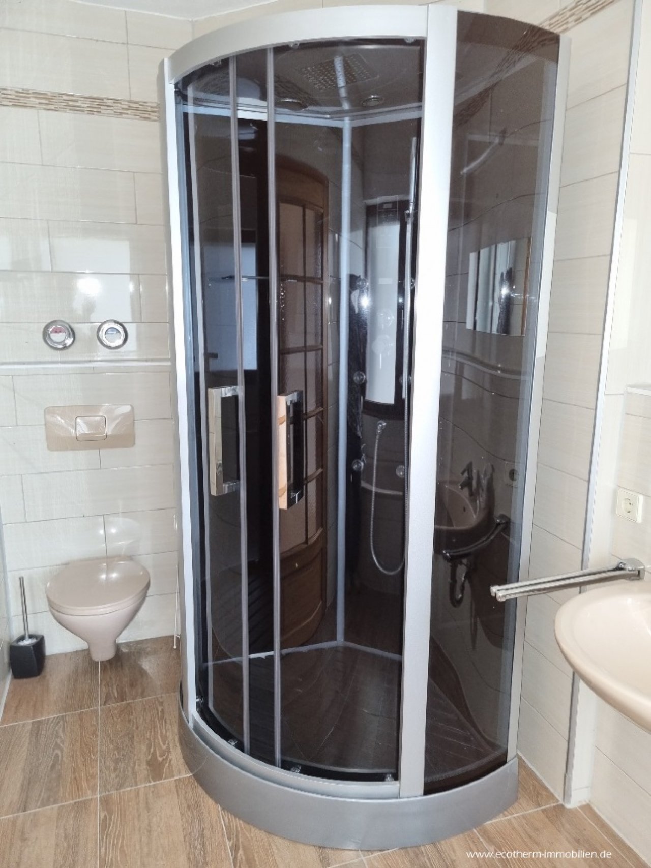 Elegante 2-Zimmer-Wohnung in ruhiger Wohnlage, Willstätt, OT (ETW, Herr)
