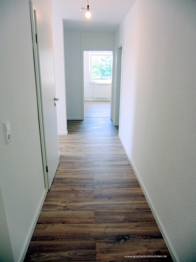 Hochwertige 3 1/2-Zimmer -Wohnung mit Bauträger-Gewährleistung