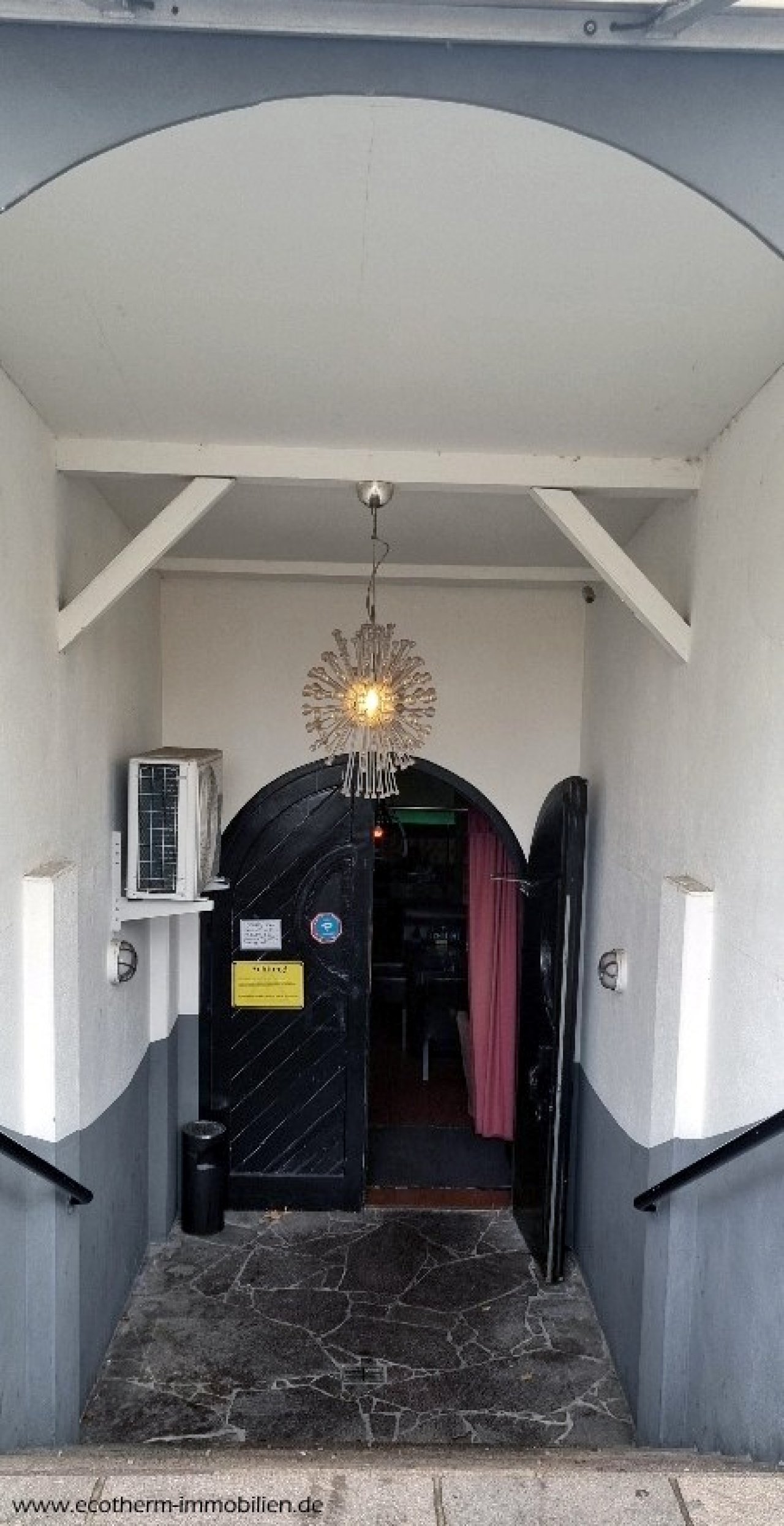 Historischer Gewölbekeller in Achern, Stadt (Bar)