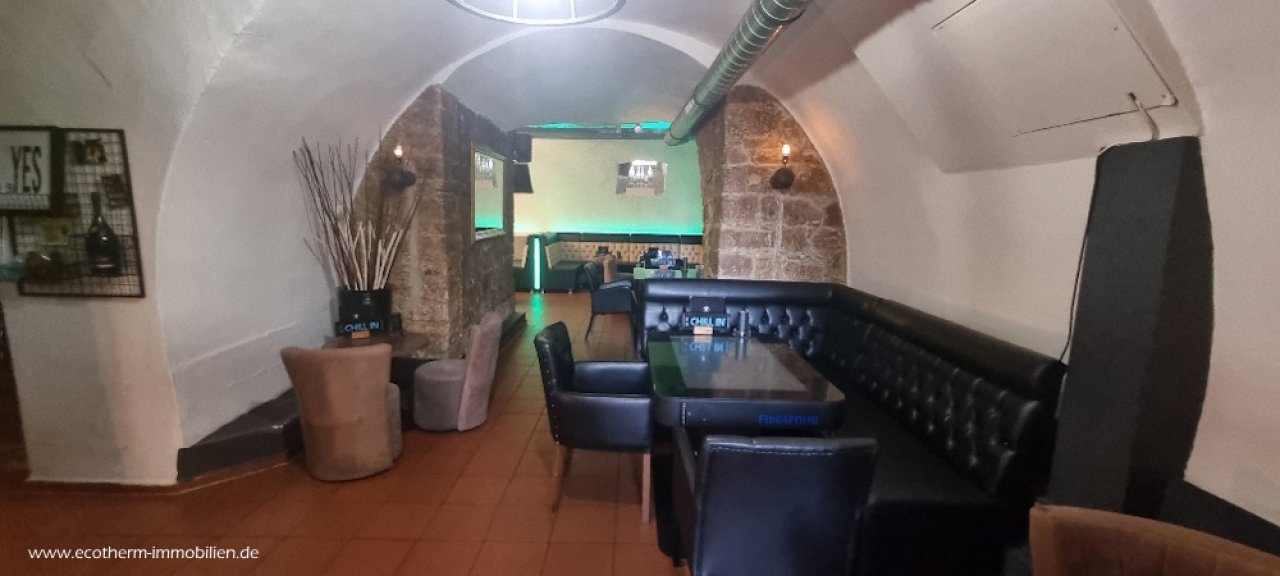 Historischer Gewölbekeller in Achern, Stadt (Bar)