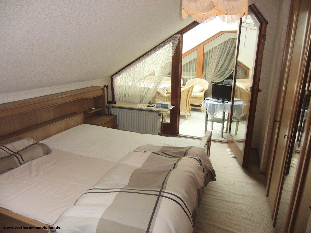 Zweifamilienhaus mit großem Grundstück in Achern, OT (ZFH 20.05.2026)